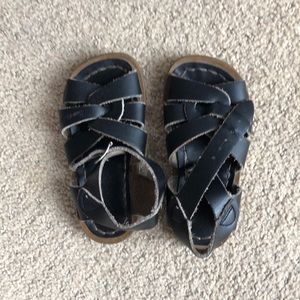 Salt water toddler size 6